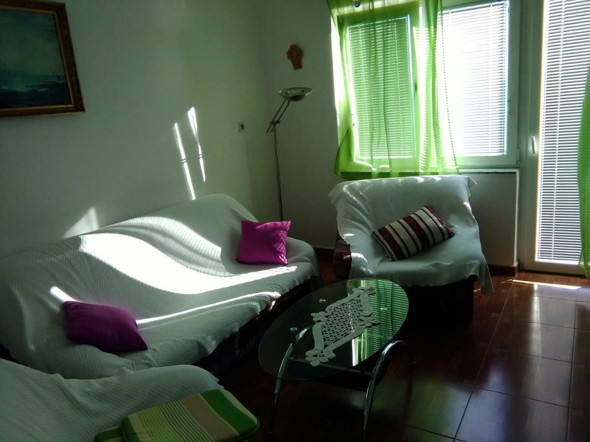 Apartments Mare Croatia Senj  Exterior foto