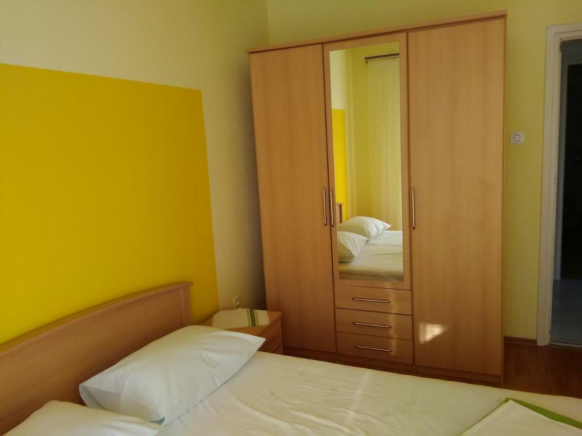 Apartments Mare Croatia Senj  Exterior foto