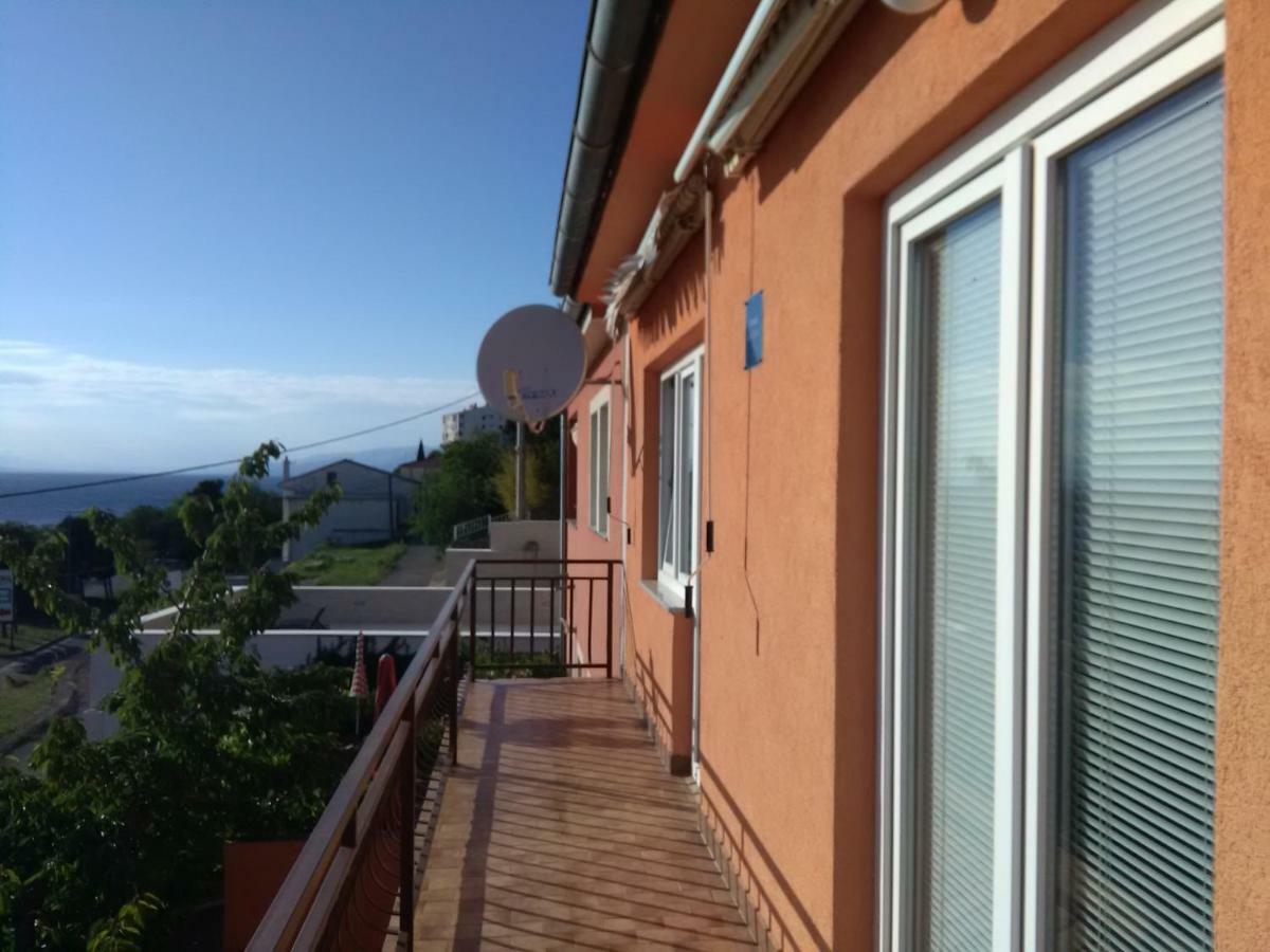 Apartments Mare Croatia Senj  Exterior foto